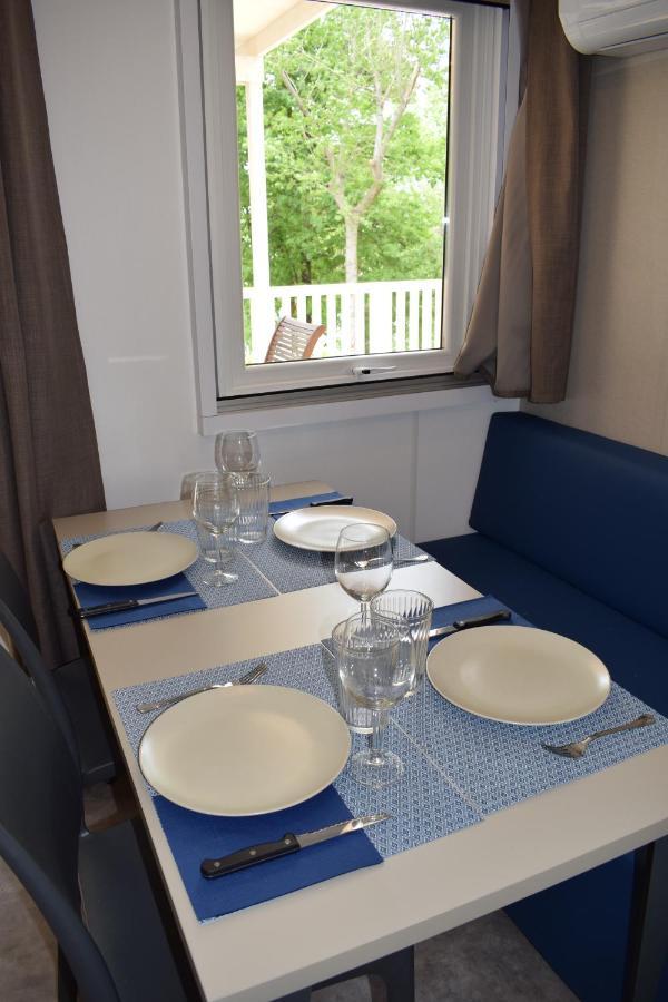 Camping Gabicce Monte 가비체 마레 외부 사진